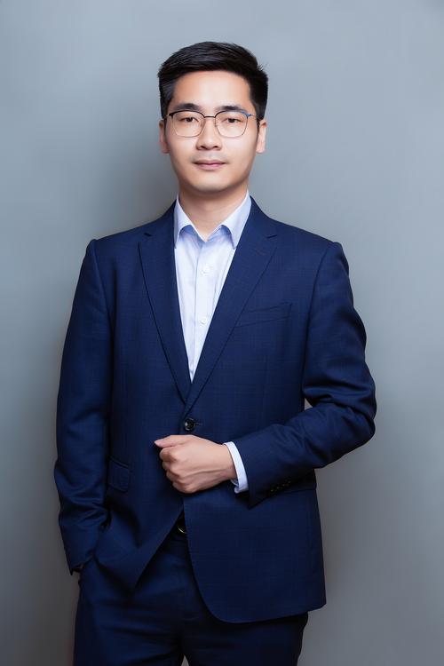 张荐洋 创始人 & 执行董事